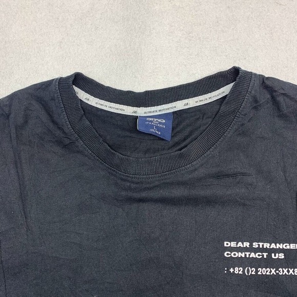 "Dear Strangers, Contact Us" Tee Thrifted Vintage Style Size L - Picture 8 of 9